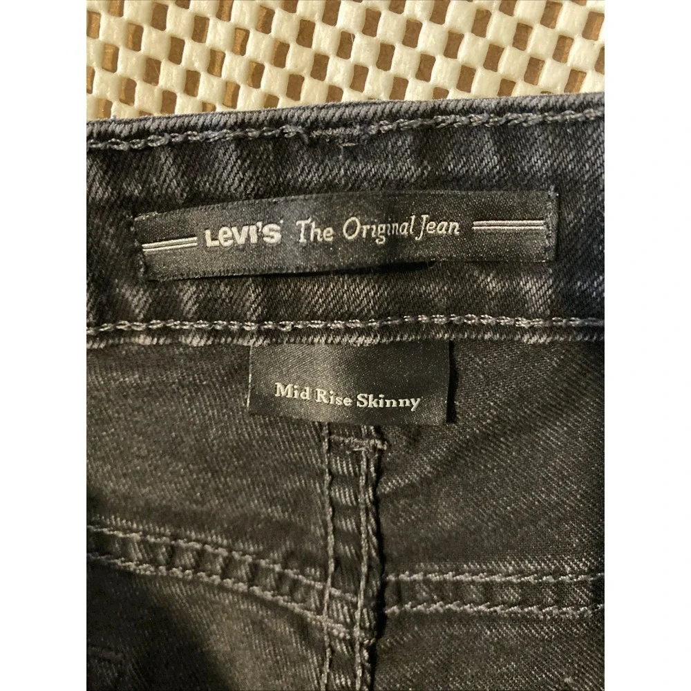 Levi's Black Mid Rise‎ Skinny Jeans Size 14M Embroidered Pocket stretch